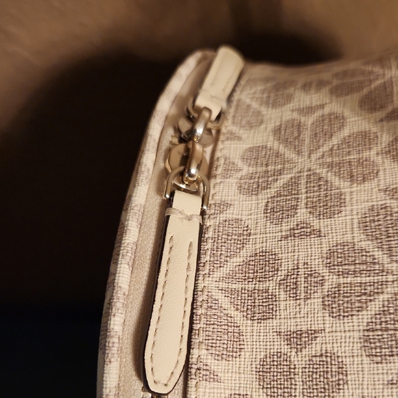 Kate Spade Beige Flower Medium Backpack w/Tablet Pocket - Picture 7 of 11